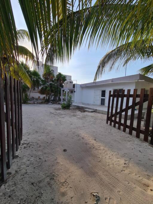 Апартаменти Casa Perla Marina, Pequena Casa Frente A La Playa. Ель-Куйо Екстер'єр фото